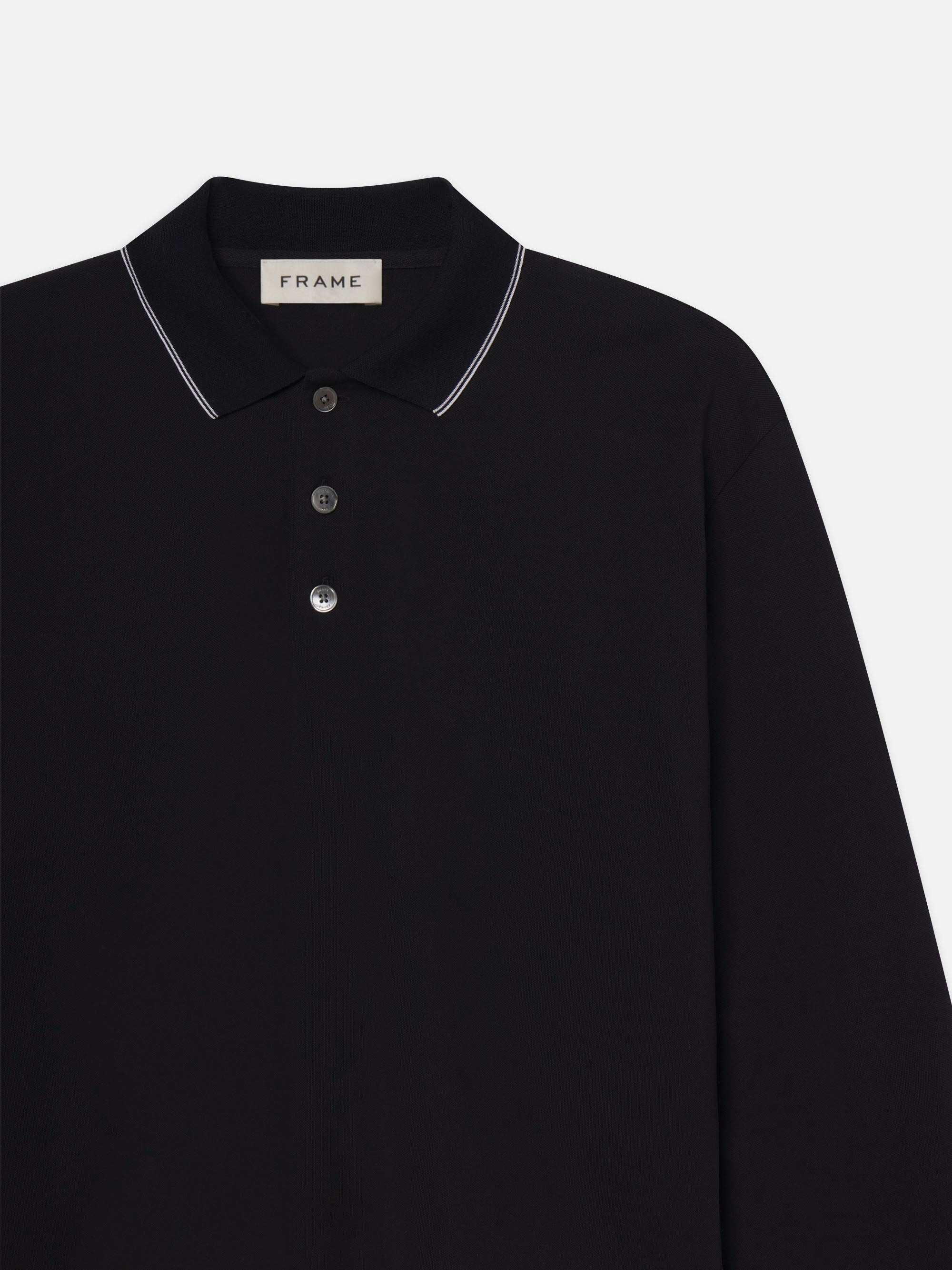polo front detail packshot image alt:size alt:fit1 alt:hover
